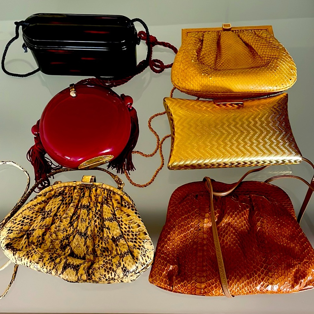 Assorted designer dress shoulder bags